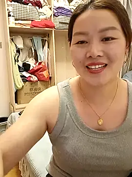 Snapshot of Jennie_dogy chatting on 04/11/26, 01:04 Jennie dogy online show from 04/11/26, 01:04