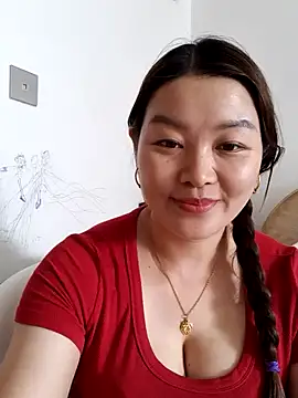 Jennie dogy online show from 05/05/26, 03:14