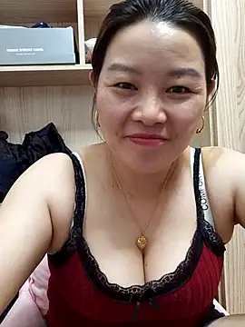 Jennie dogy online show from 05/19/26, 02:01