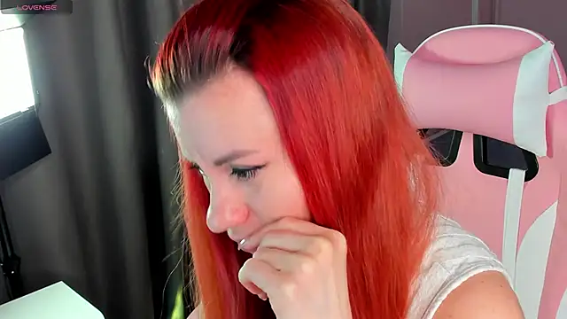 Snapshot of RinaFox__ chatting on 02/22/26, 01:07 RinaFox online show from 02/22/26, 01:07