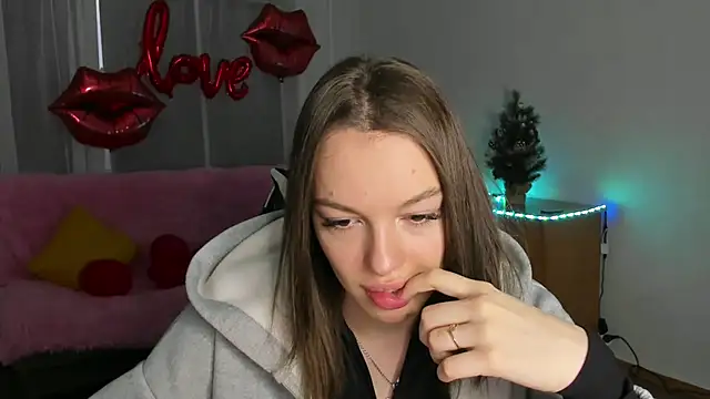 CandyGyrl online show from 02/18/26, 01:23