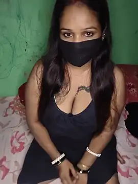 Snapshot of V-Hot-Suity chatting on 07/20/26, 10:45 V-Hot-Suity online show from 07/20/26, 10:45