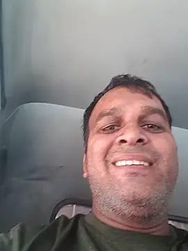 Snapshot of indiandesivillegeboy chatting on 06/08/26, 08:48 indiandesivillegeboy online show from 06/08/26, 08:48