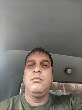 Snapshot of indiandesivillegeboy chatting on 07/08/26, 03:00 indiandesivillegeboy online show from 07/08/26, 03:00