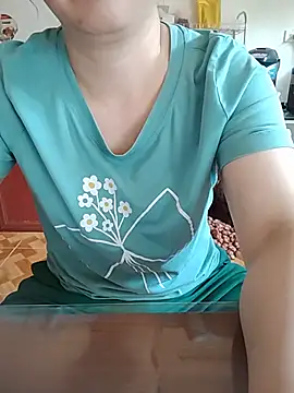 LiilyZi online show from 05/29/26, 03:15