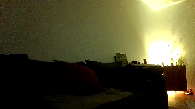 Snapshot of Tommyzzzzzz chatting on 12/04/24, 06:17 Tommyzzzzzz online show from 12/04/24, 06:17