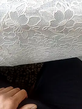 Snapshot of Serdar4535 chatting on 04/14/26, 12:00 Serdar4535 online show from 04/14/26, 12:00