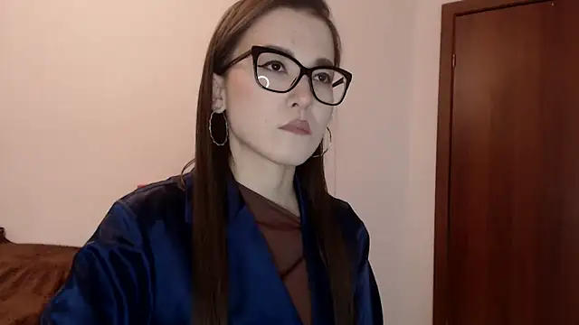 Snapshot of NikollSweet chatting on 03/21/26, 02:53 NikollSweet online show from 03/21/26, 02:53