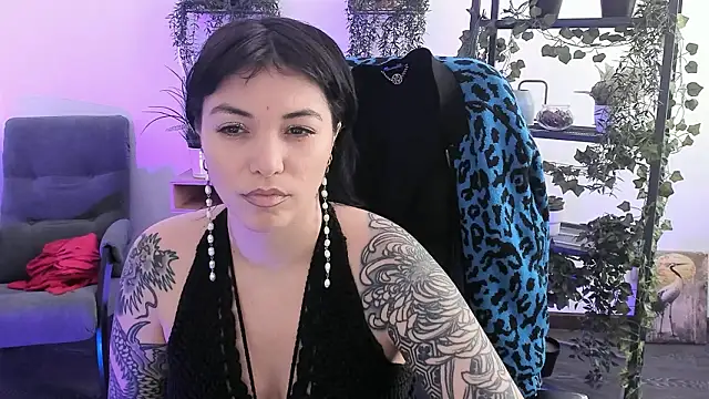 Snapshot of NeoGeisha chatting on 02/25/26, 10:36 NeoGeisha online show from 02/25/26, 10:36