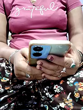 Snapshot of Priyajii-11 chatting on 03/13/26, 03:57 Priyajii-11 online show from 03/13/26, 03:57