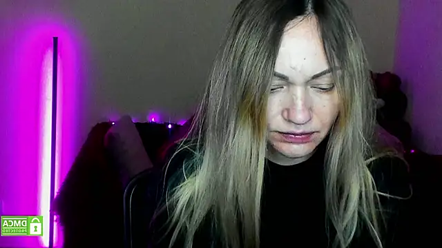 Snapshot of BlondMikey22 chatting on 02/10/26, 12:31 BlondMikey22 online show from 02/10/26, 12:31