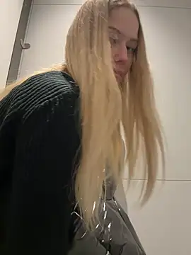 blonde exe online show from 02/22/26, 04:05