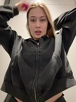 blonde exe online show from 03/03/26, 03:18