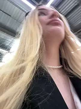 blonde exe online show from 04/10/26, 02:44