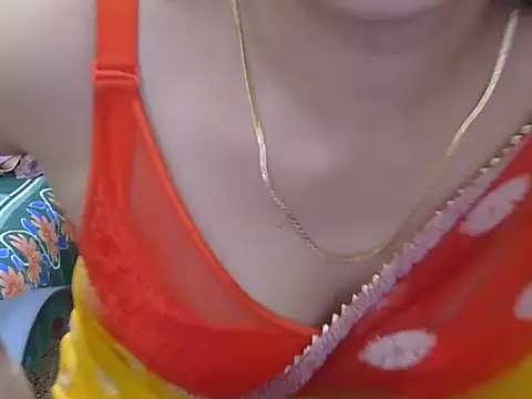 Snapshot of Cute_Sheetal chatting on 02/20/26, 01:55 Cute Sheetal online show from 02/20/26, 01:55