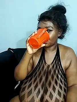 MissConniexxx online show from 02/27/26, 09:04