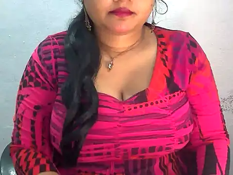 Snapshot of Saniya_K2 chatting on 07/08/26, 04:44 Saniya K2 online show from 07/08/26, 04:44