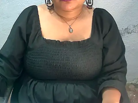 Snapshot of Saniya_K2 chatting on 07/28/26, 08:52 Saniya K2 online show from 07/28/26, 08:52