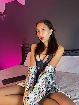 Snapshot of BonniePink_ chatting on 03/09/26, 12:42 BonniePink online show from 03/09/26, 12:42