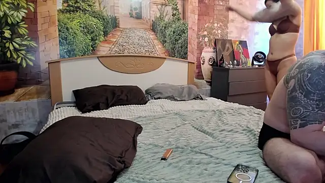 Snapshot of _littleangie_ chatting on 02/14/26, 02:41 littleangie online show from 02/14/26, 02:41