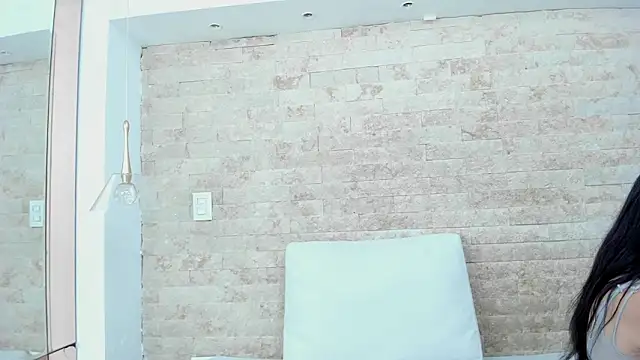 Snapshot of sasha_wayne chatting on 02/24/26, 10:13 sasha wayne online show from 02/24/26, 10:13