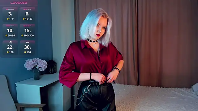 GoldenLenarz online show from 03/31/26, 11:10