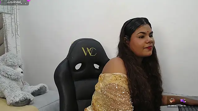 yaazhinii online show from 02/11/26, 11:48