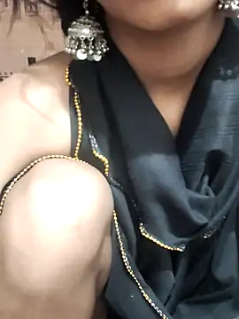 Sexy-Raziya69 online show from 04/16/26, 04:46