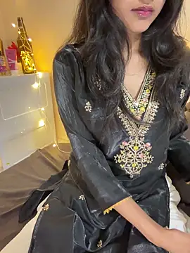 Snapshot of godessoflust chatting on 03/27/26, 06:51 godessoflust online show from 03/27/26, 06:51