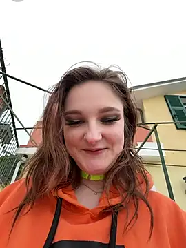 Snapshot of ViviLuu chatting on 04/07/26, 03:34 ViviLuu online show from 04/07/26, 03:34