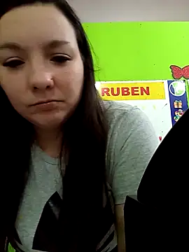 Snapshot of Beesametoda chatting on 03/21/26, 01:37 Beesametoda online show from 03/21/26, 01:37