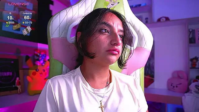 Snapshot of _emily_jonexs chatting on 02/25/26, 12:42 emily jonexs online show from 02/25/26, 12:42