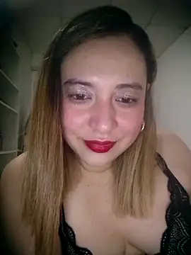 Nyssa Coil online show from 03/04/26, 01:00