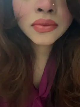 Snapshot of riya_sharma11 chatting on 03/15/26, 04:35 riya sharma11 online show from 03/15/26, 04:35