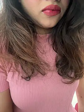 Snapshot of riya_sharma11 chatting on 03/23/26, 10:03 riya sharma11 online show from 03/23/26, 10:03