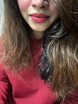 Snapshot of riya_sharma11 chatting on 04/16/26, 05:47 riya sharma11 online show from 04/16/26, 05:47