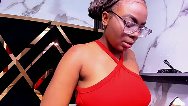 salem rosee online show from 03/26/26, 01:55