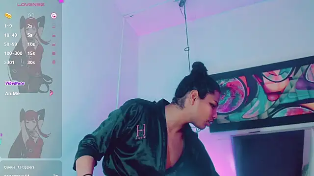 Snapshot of Zonce_shimer chatting on 02/19/26, 03:57 Zonce shimer online show from 02/19/26, 03:57