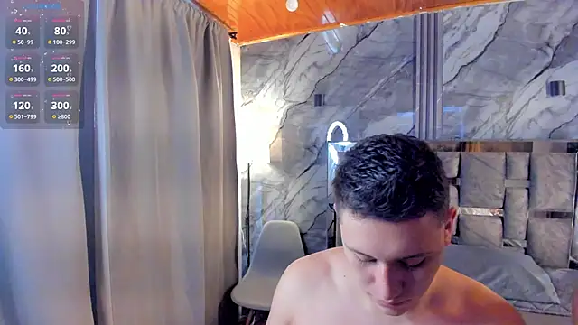 Snapshot of Manson_and_Zoe chatting on 03/05/26, 11:28 Manson and Zoe online show from 03/05/26, 11:28