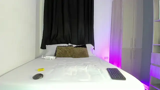 Snapshot of AriSweet_ chatting on 03/14/26, 03:23 AriSweet online show from 03/14/26, 03:23