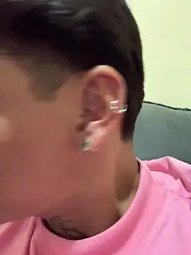 Snapshot of seucasal chatting on 02/27/26, 12:32 seucasal online show from 02/27/26, 12:32