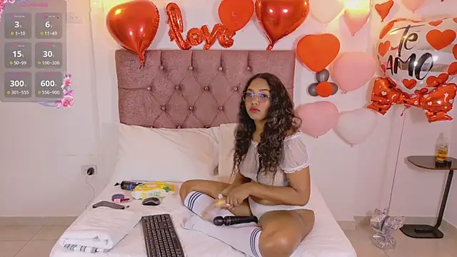 xblack moon online show from 02/17/26, 07:42