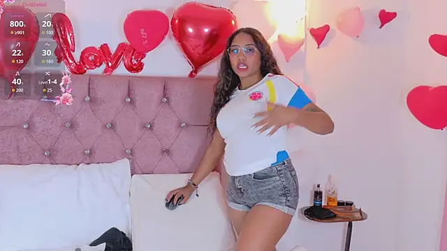 xblack moon online show from 02/19/26, 07:43