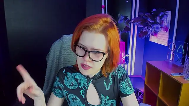 Snapshot of Ula_ulaa chatting on 02/06/26, 05:34 Ula ulaa online show from 02/06/26, 05:34