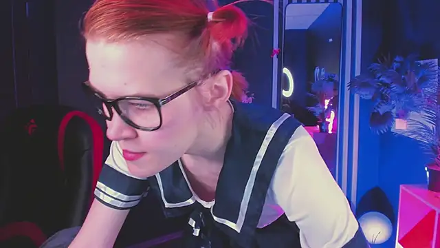 Snapshot of Ula_ulaa chatting on 02/16/26, 10:11 Ula ulaa online show from 02/16/26, 10:11