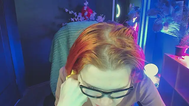 Snapshot of Ula_ulaa chatting on 02/17/26, 06:10 Ula ulaa online show from 02/17/26, 06:10