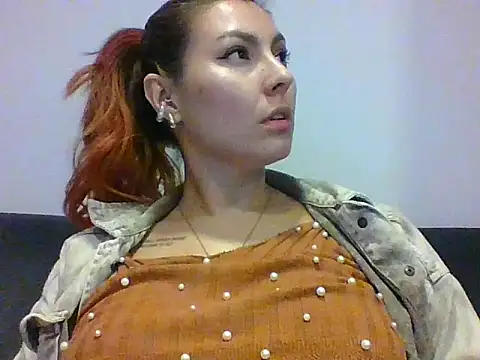 AnnyaEvans online show from 06/02/26, 03:19