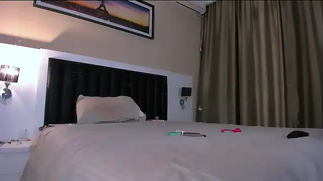 Snapshot of marrena_a chatting on 02/20/26, 10:05 marrena a online show from 02/20/26, 10:05