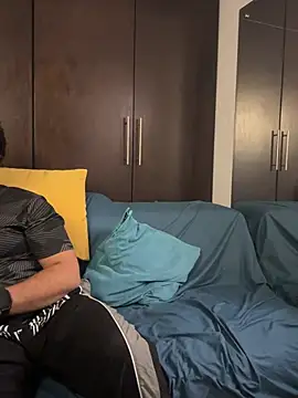 EmilyAndAndrew online show from 02/20/26, 03:58