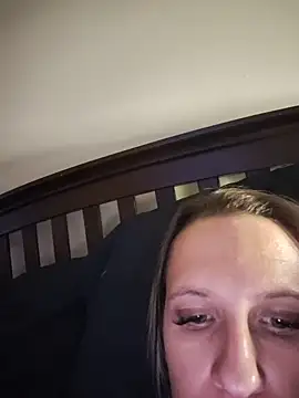 Snapshot of sexyymeli chatting on 08/01/26, 11:20 sexyymeli online show from 08/01/26, 11:20